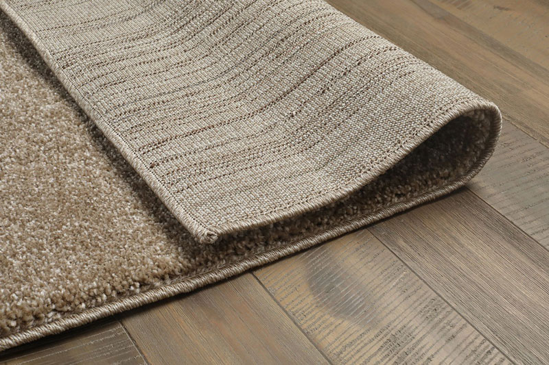 Ковер с длинным ворсом